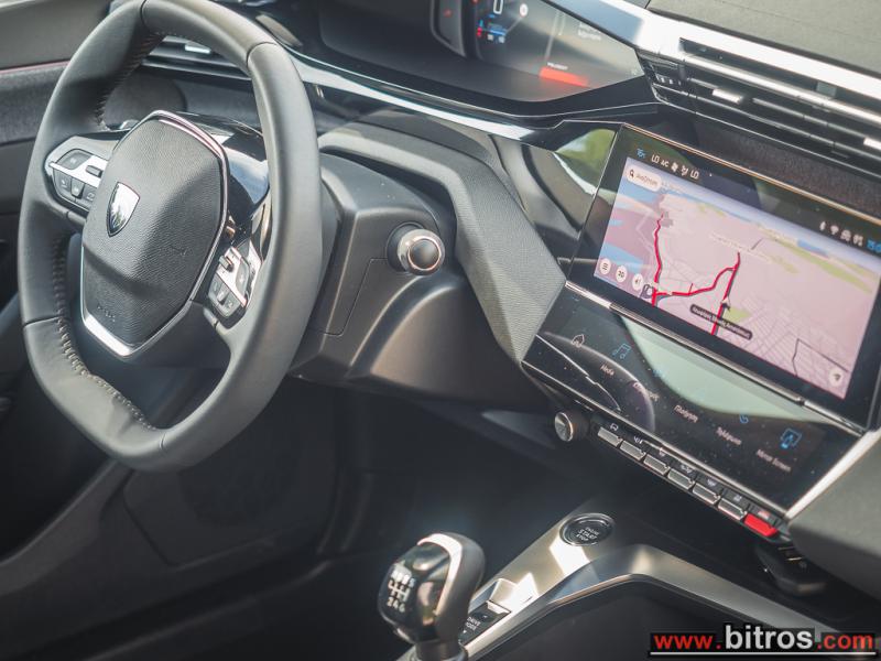 PEUGEOT 308 - NEW 1.2 PURETECH 130HP! ALLURE PACK ! FULL! 2022 - 22.800 EUR