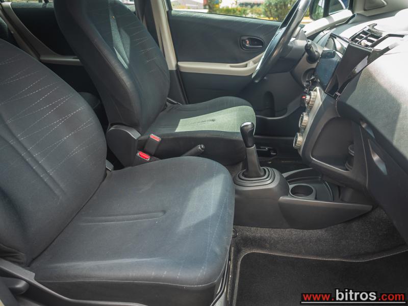 TOYOTA YARIS - 1.000CC +LPG - 5ΘΥΡΟ 2007 - 6.100 EUR