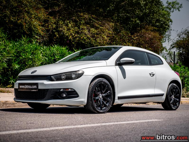VW SCIROCCO - 1.4 TSI 160HP SPORTLINE +TABLET 2010 - 9.500 EUR