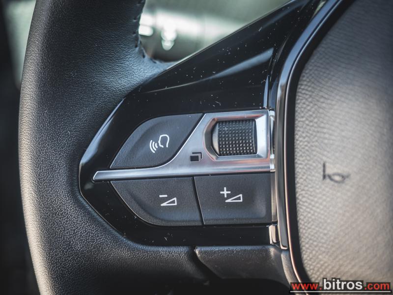 PEUGEOT 2008 - 1.2 100HP! ACTIVE PLUS ΕΛΛΗΝΙΚΟ ΜΕ ΕΓΓΥΗΣΗ! 2023 - 19.000 EUR
